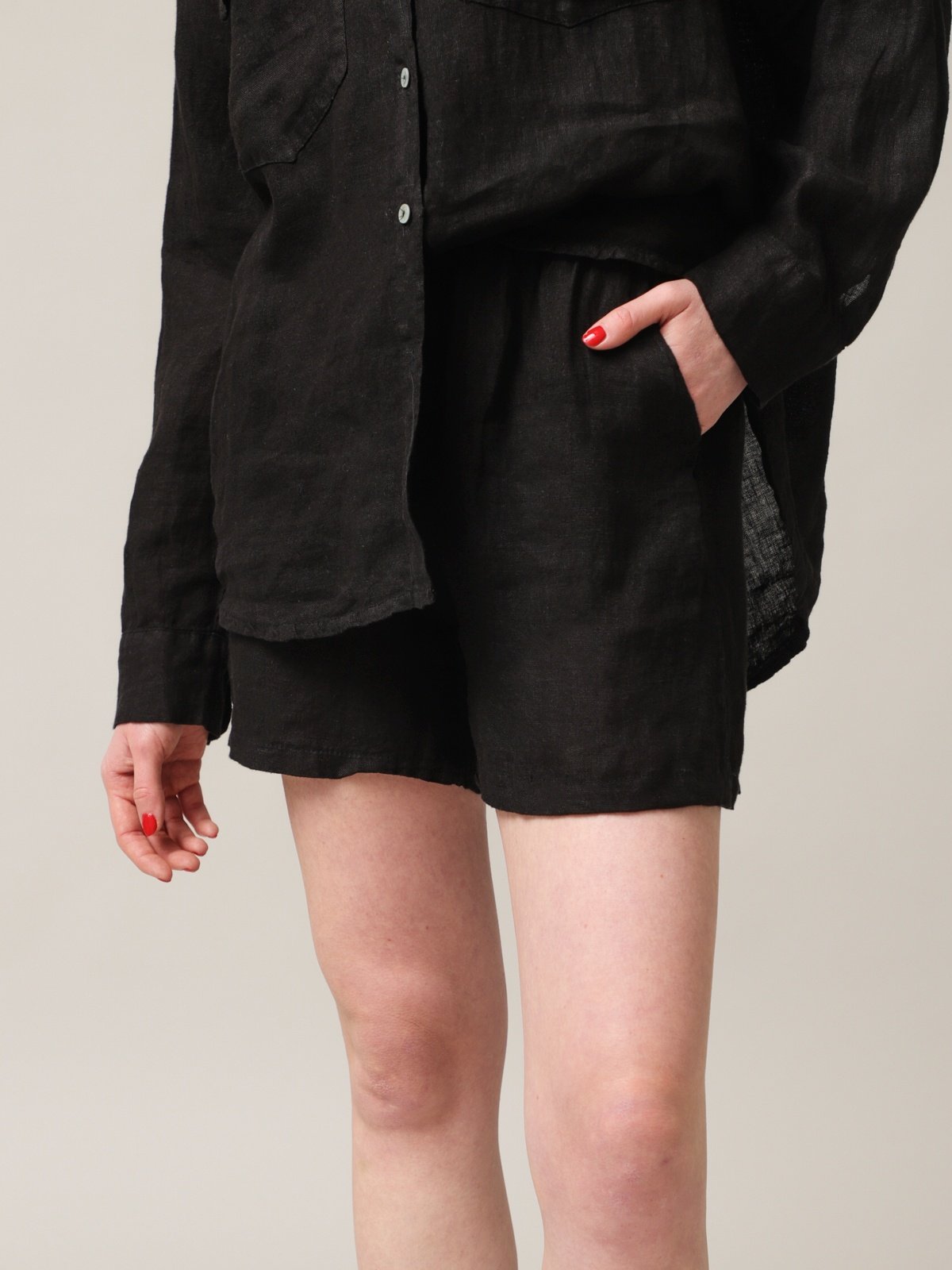 Women's Black Linen Shorts 100% Italian Capsule Collection-0