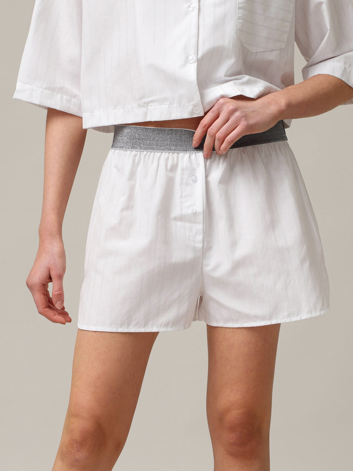 White Women's Shorts 53% Cotton Italy Made-0