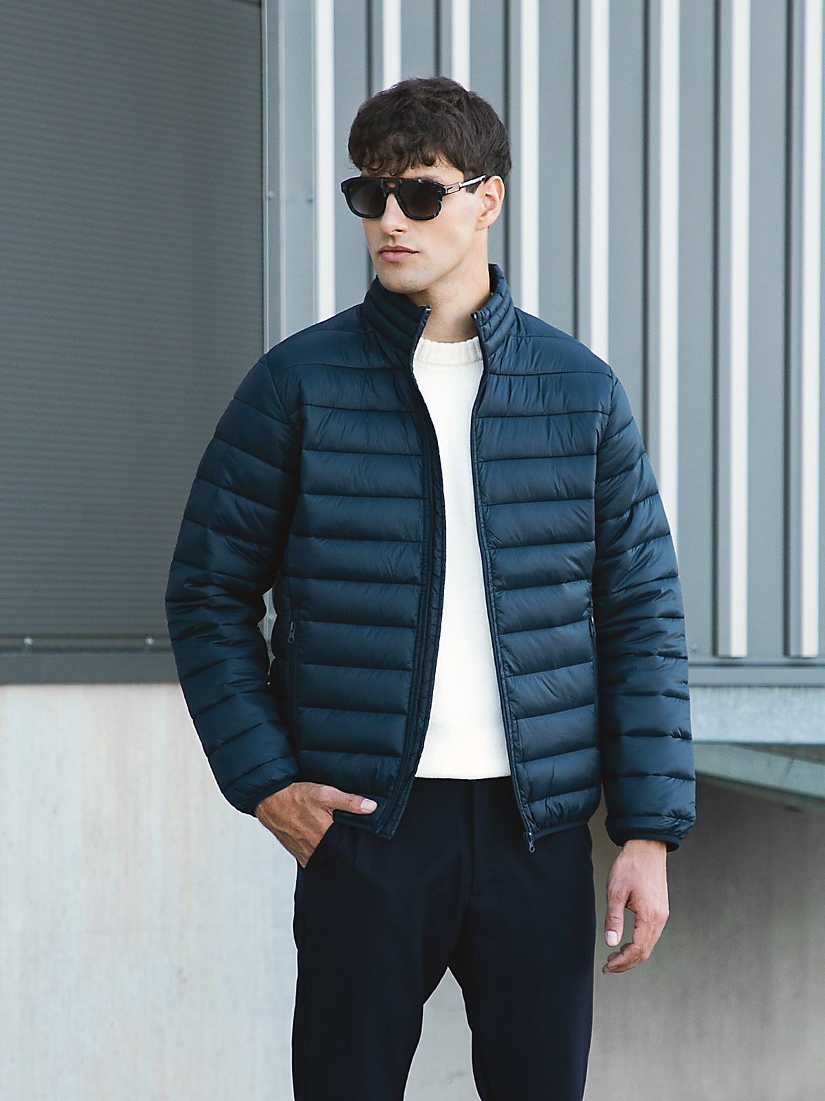 Men's 100% Nylon Dark Blue Demi-Season Windbreaker Jacket