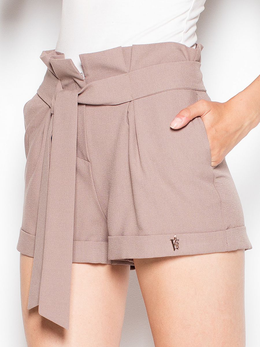 Venaton Shorts Model 77411 for Women High-Waist Cuffed Short with Belt Pockets Beige-0