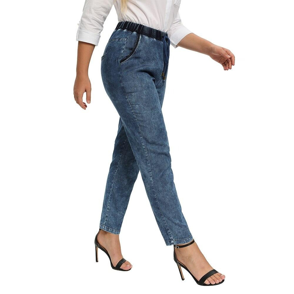 Plus Size Women's Casual Thin Denim Jeans with Elastic Waist High Flexibility Cotton Pockets