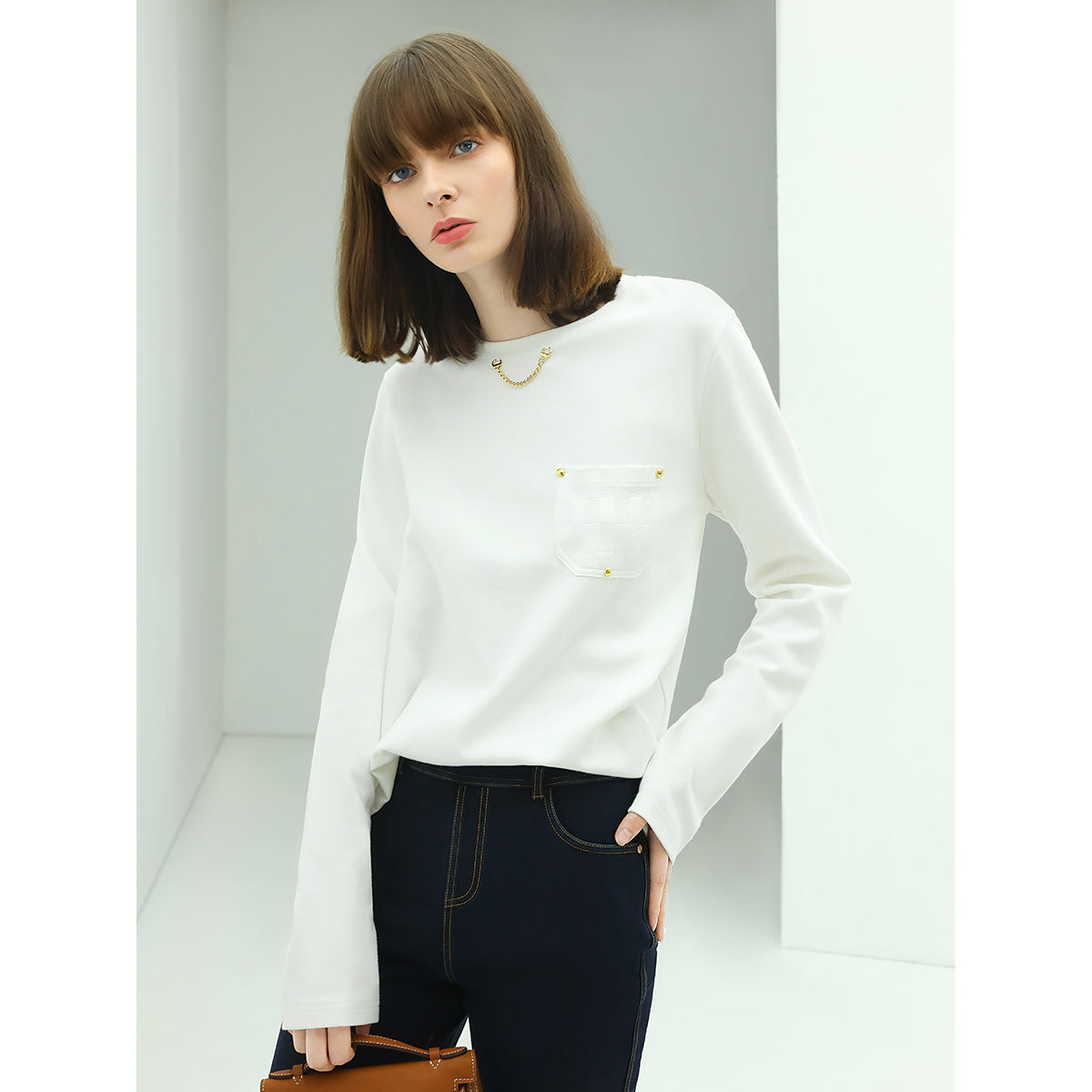 White Long Sleeved Tees with Chain Accent-0